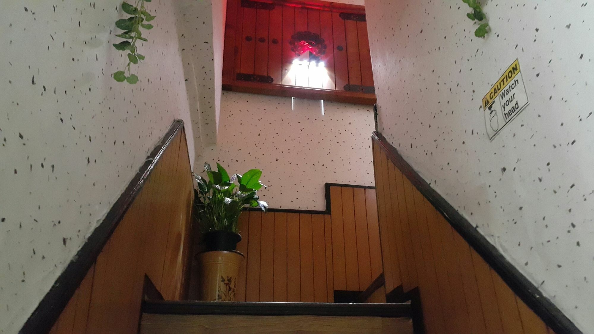 Hoseong Hotel 2*